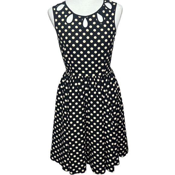 kate spade Dresses & Skirts - Kate Spade Silk Keyhole Polkadot Dress